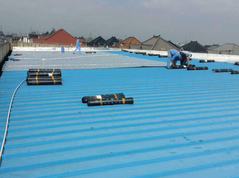 六合区彩钢瓦防水公司